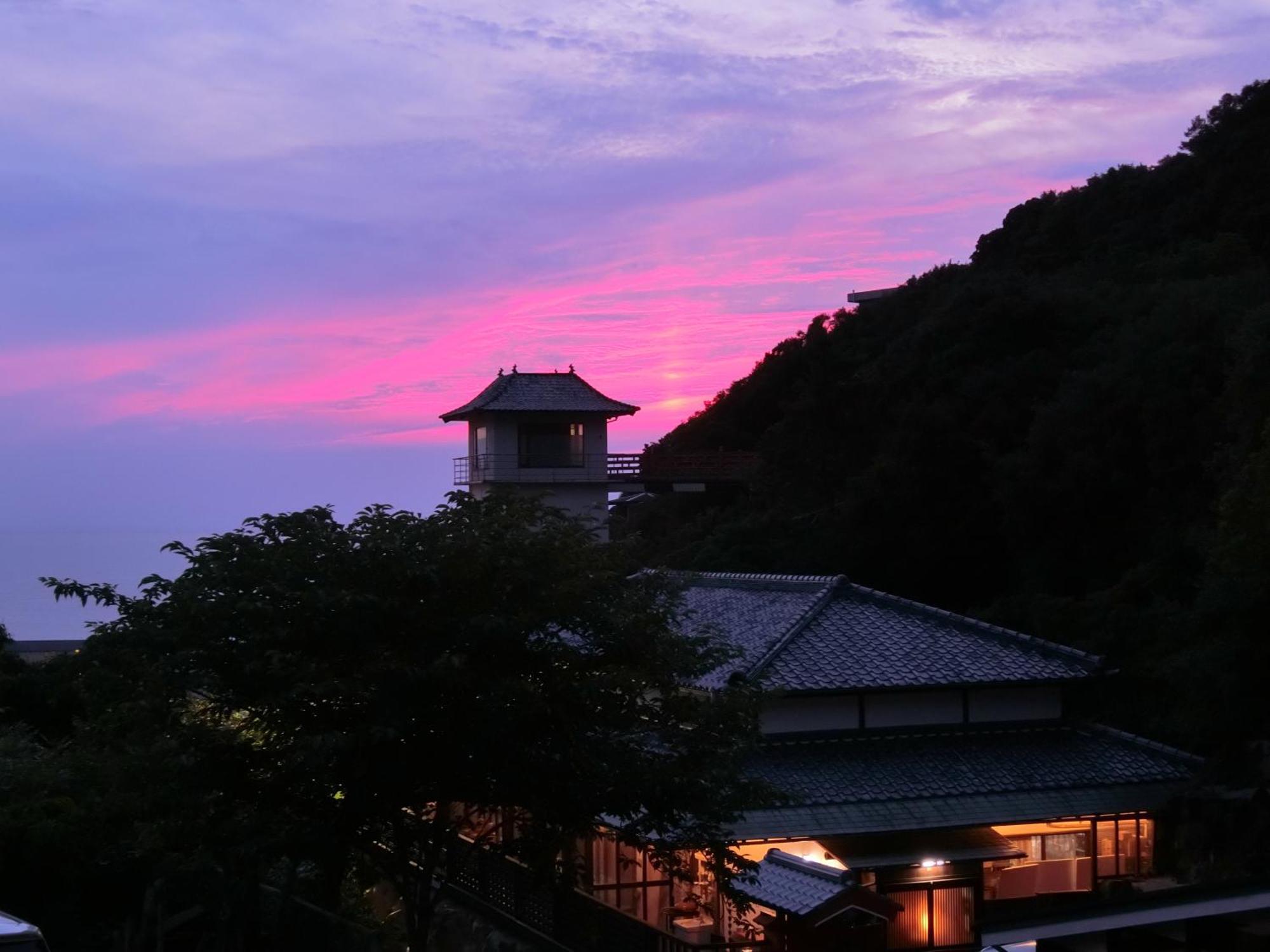 Shirahama Meiji Villa Exterior photo